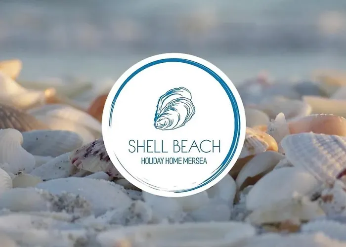 Shell Beach Holiday Home Mersea Coopers Beach