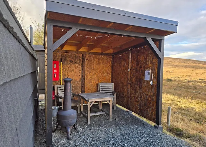 Rowan Gorgeous Glamping Hideaway