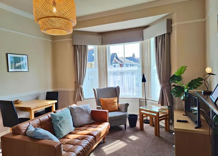 Fernhurst Holiday Apartments