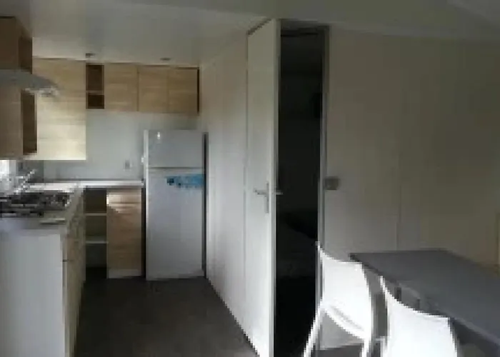 Zecamping 3 Etoiles Piscine Chauffee Toboggans Mobil-Home Tv 27M2