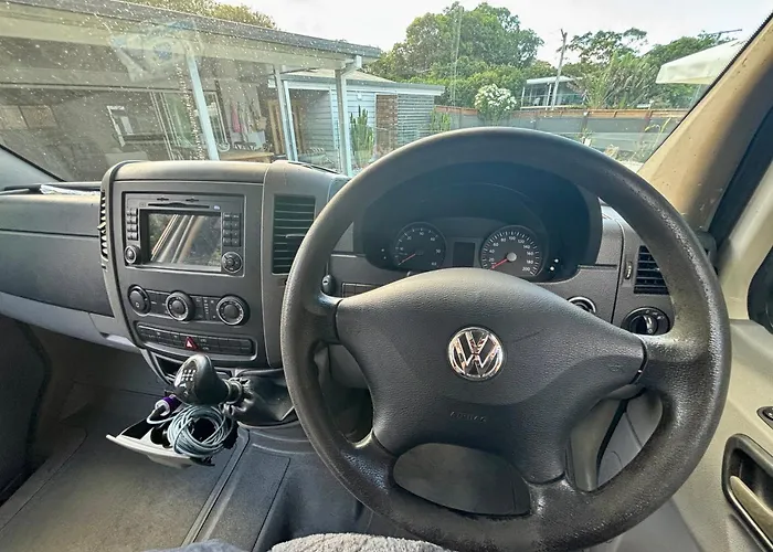 Vw Crafter - Wendy - Off-Grid-Sleeps 3 - Beach Ready