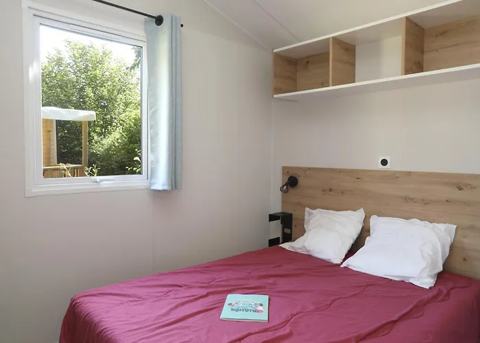 Camping Le Val De Trie