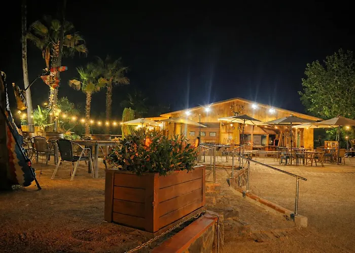 Arc De Bara Camping & Bungalows