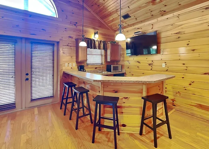 518Mtnviewldgeacncb - Mountain View Lodge