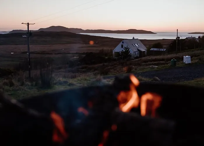 The Sleepy Crofter Glamping - Achiltibuie
