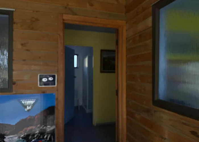 Freestone Off-Grid Cabin