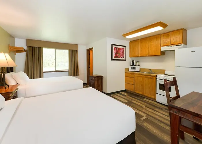 Sol Duc Hot Springs Resort Ovington