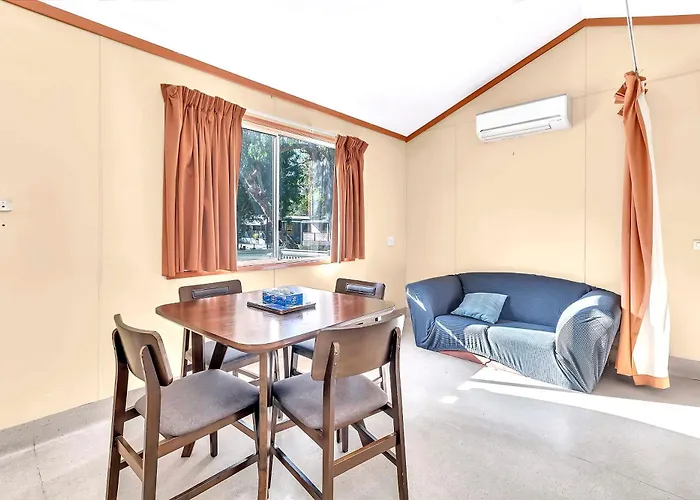 Rockingham Holiday Village