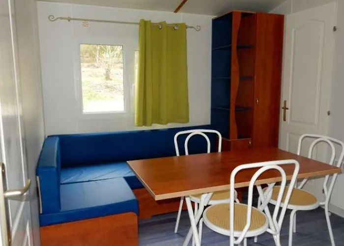 Mobil-Home Douillet 4 Pers. Avec Terrasse - Api-1-52-1953