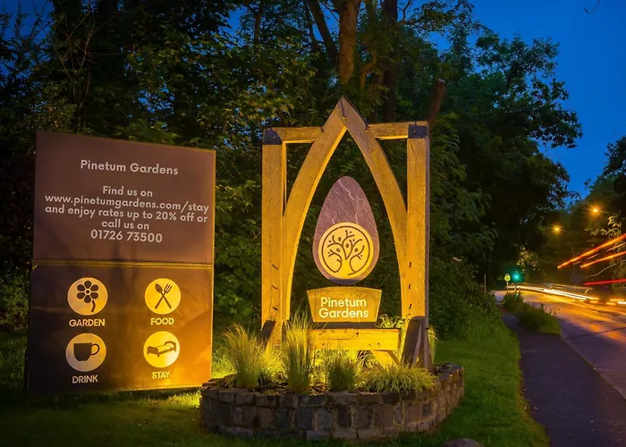 Pinetum Garden Retreats