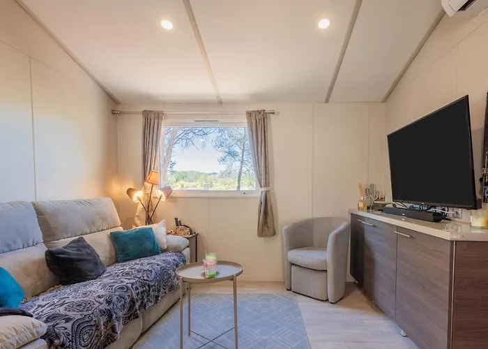 Joli Mobil Home Puget Sur Argens