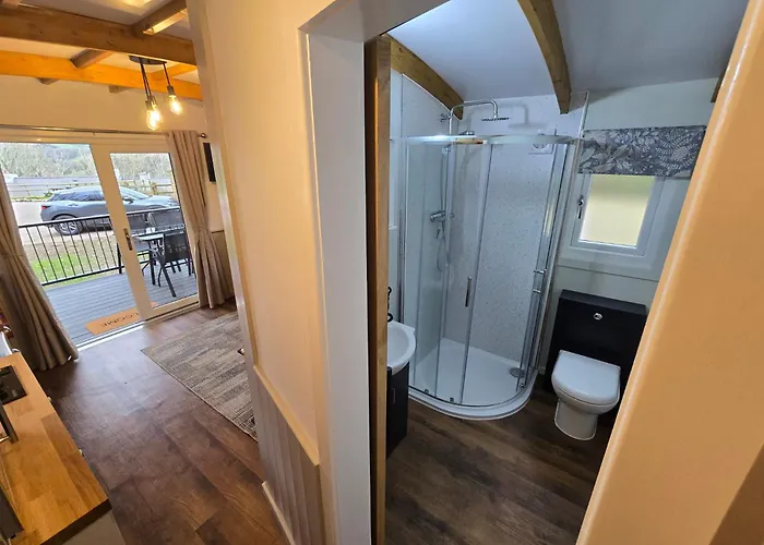 Wildwood Quarry Retreat
