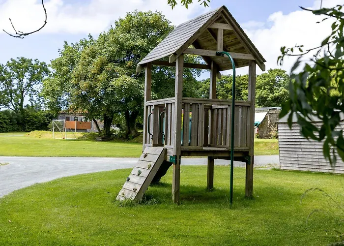 East Thorne Glamping