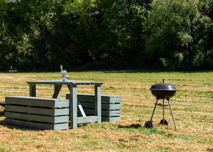 Battle Pods And Bells Glamping