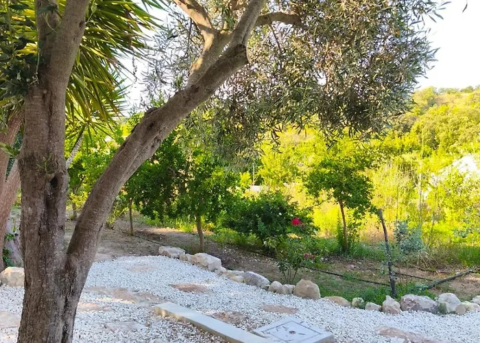 Camping Fiori Di Noto