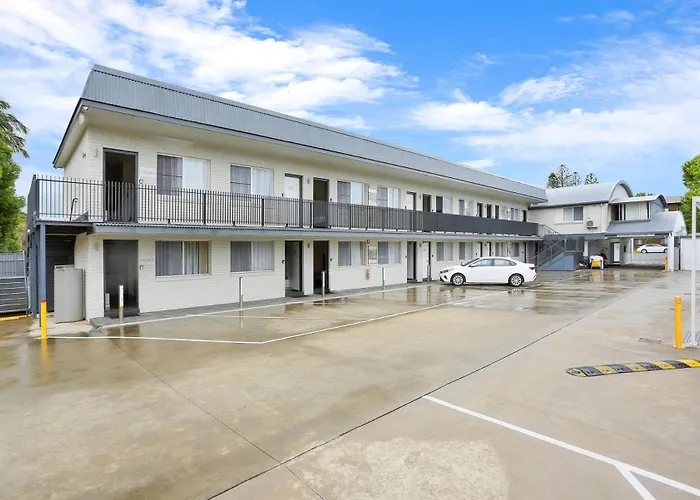 Surf Beach Motel Port