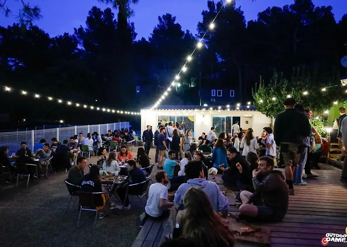 Camping De La Vallee Heureuse