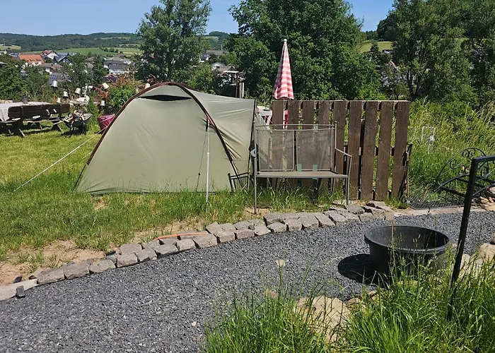 Unser Igluzelt "Iglubert"" Camping Im Privatgarten Mit Lutzmatratze Und Komfort Schluechtern Main-Kinzig