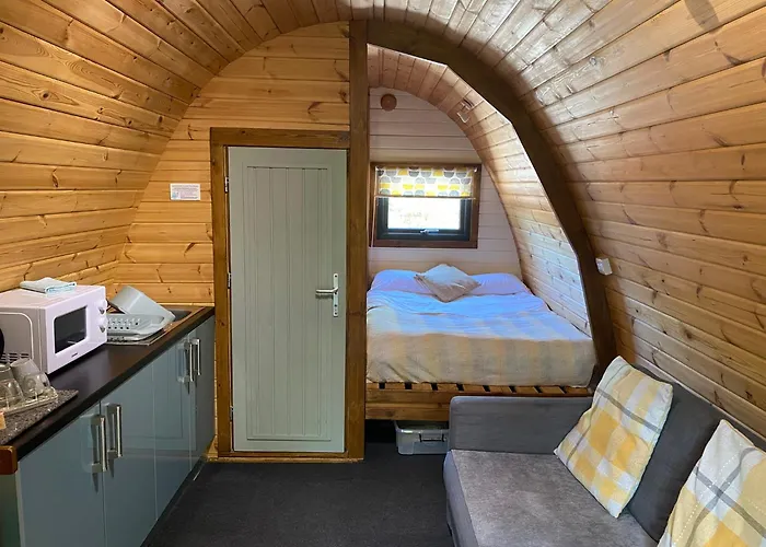 Cosy Glamping In The Eskdale Valley - Studio Lodges And Mega Pods