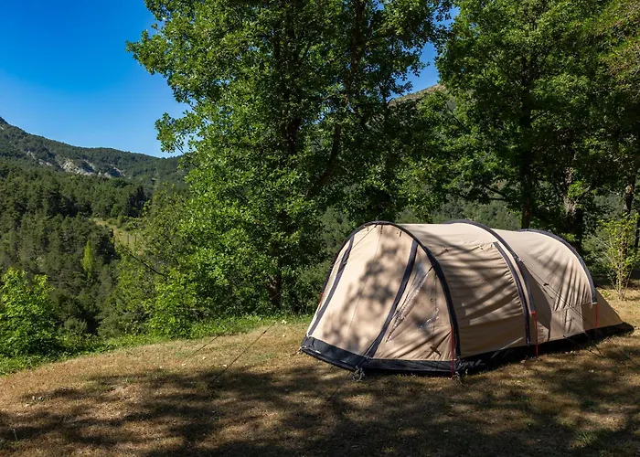 Camping Rcn Les Collines De Castellane