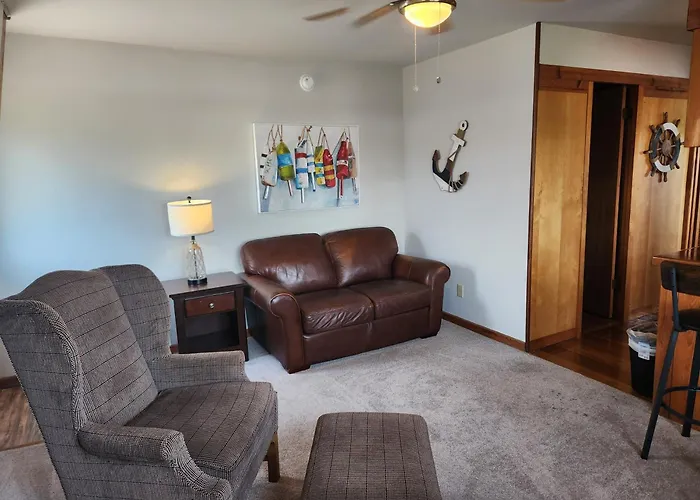 Beach Bum West-O Cabins