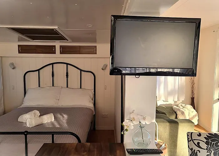 K2 River Island Nature Retreat