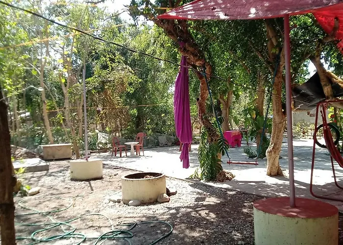 Tlc Therapeutic Love & Compassion Ayurveda Fan Kubo 3 Pax 1 Minute From The Beach
