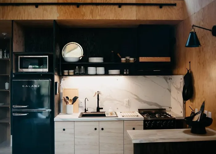Ravens Roost- Private Luxury Treehouse With Sauna