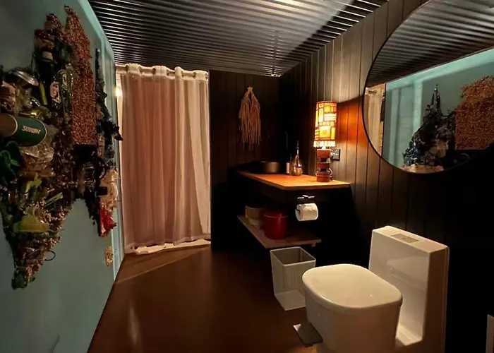 Australian Retro Beach Stay