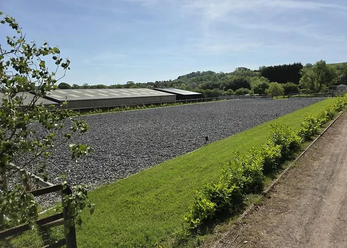 Knapp Farm Glamping Lodge 2
