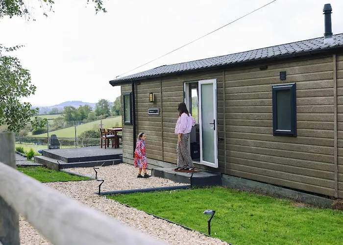 Caplor Glamping & Lodges