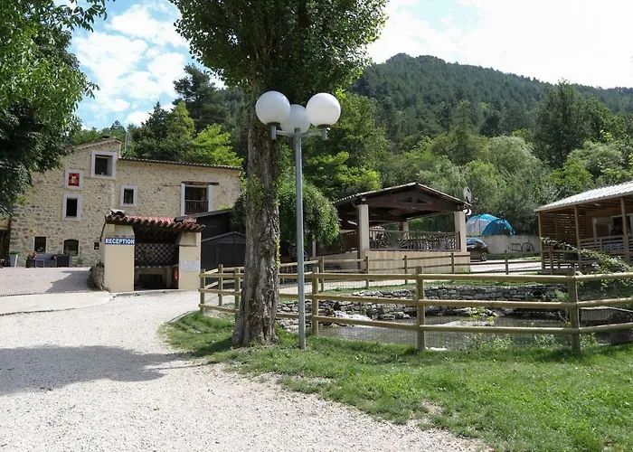 Camping La Ferme De Castellane